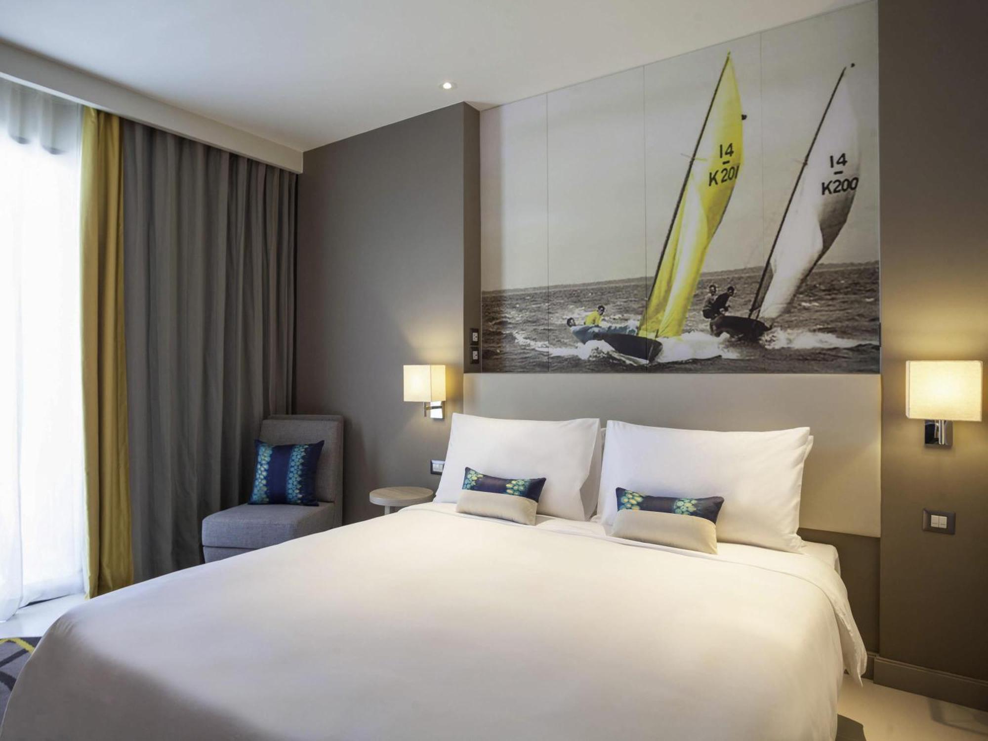 Superior King Room Ocean View